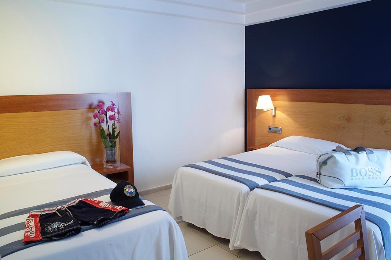 Hotel Els Pins Platja d'Aro Exterior photo