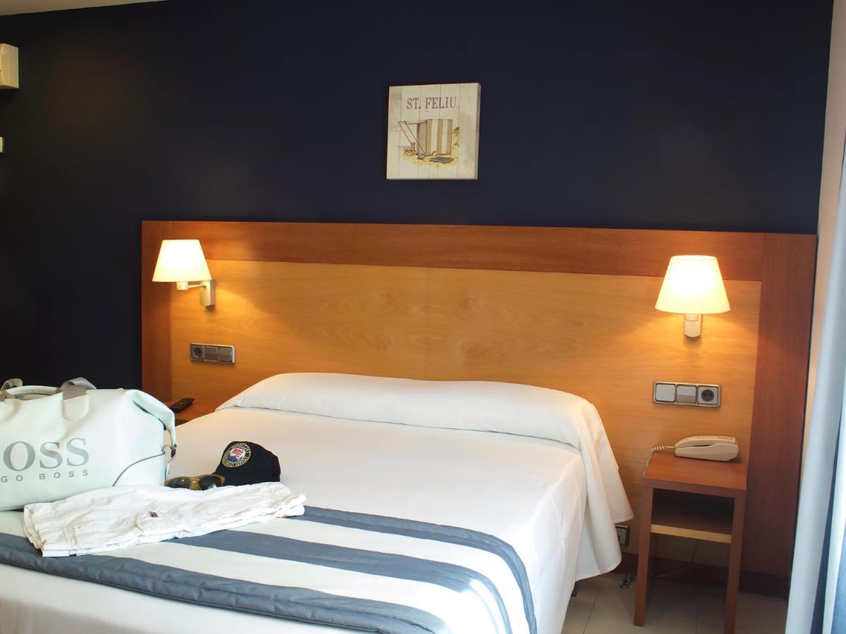 Hotel Els Pins Platja d'Aro Exterior photo
