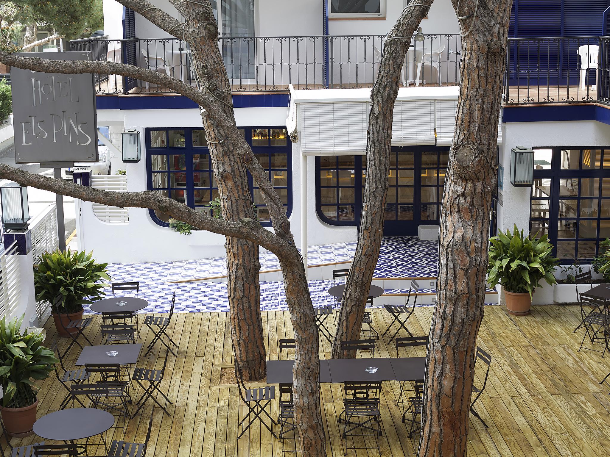 Hotel Els Pins Platja d'Aro Exterior photo